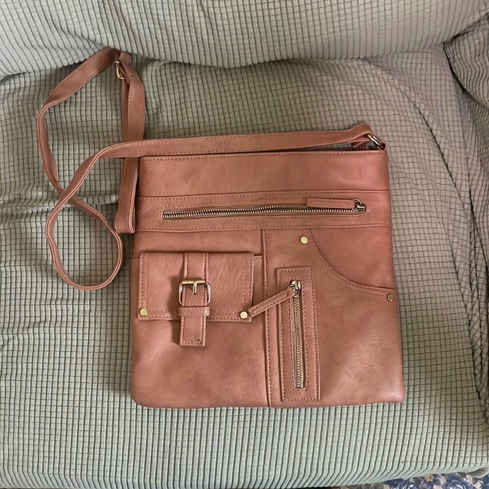 NWOT peach/light pink purse